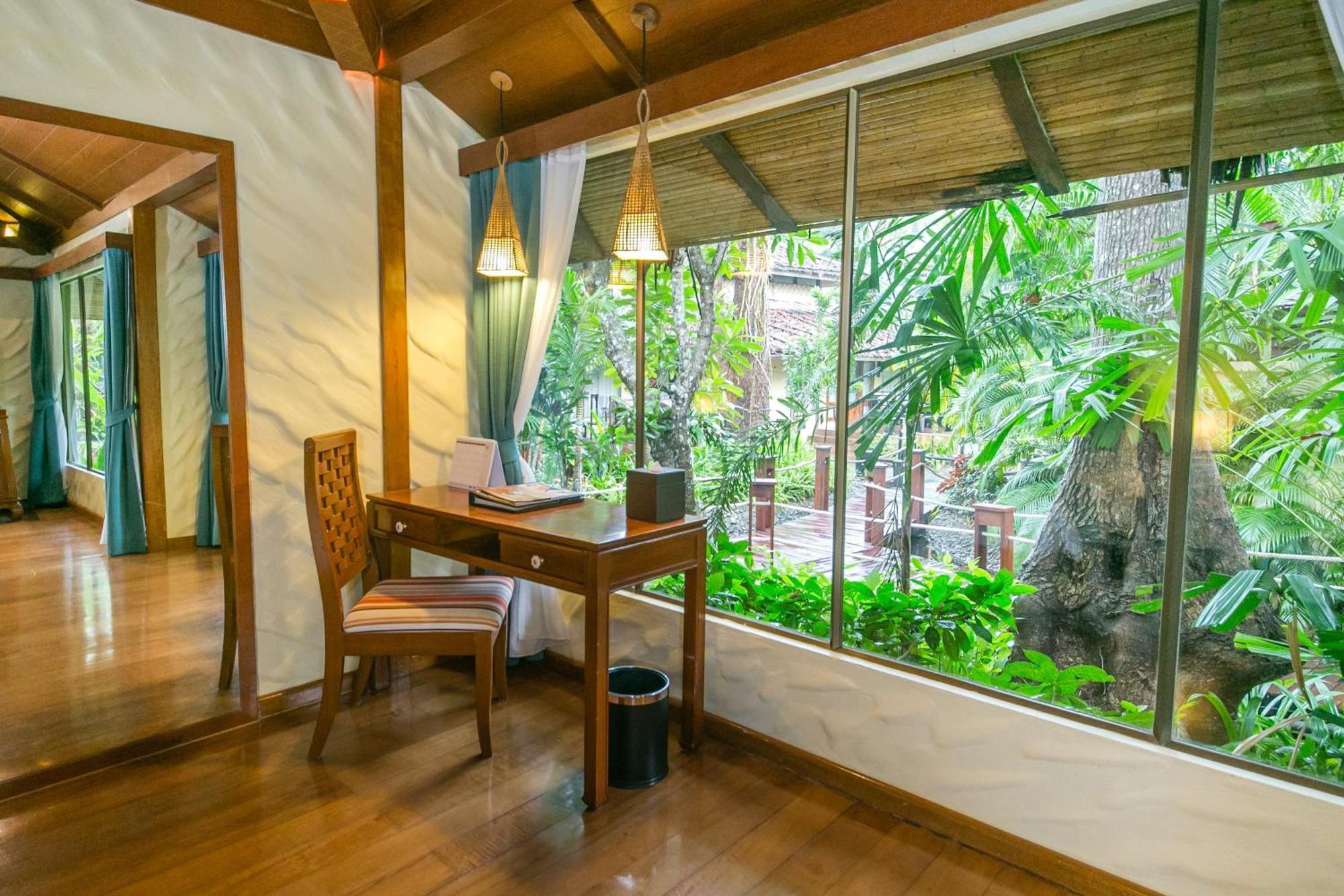 Centara Tropicana 4* Koh Chang
