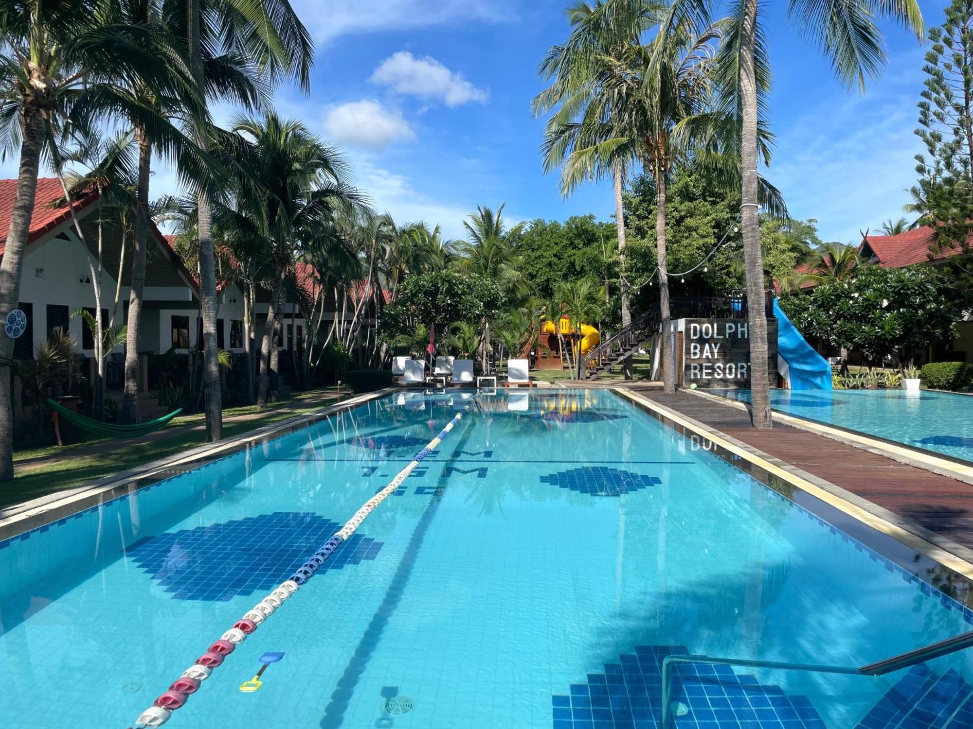 Resort Dolphin Bay 3*