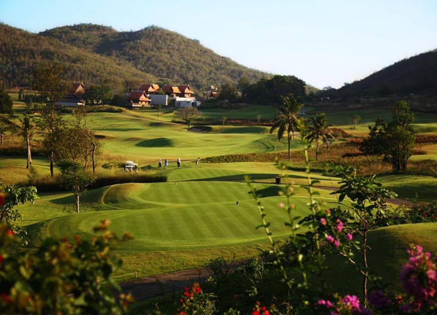 Searidge Hua Hin & Poolvilla Aparthotel
