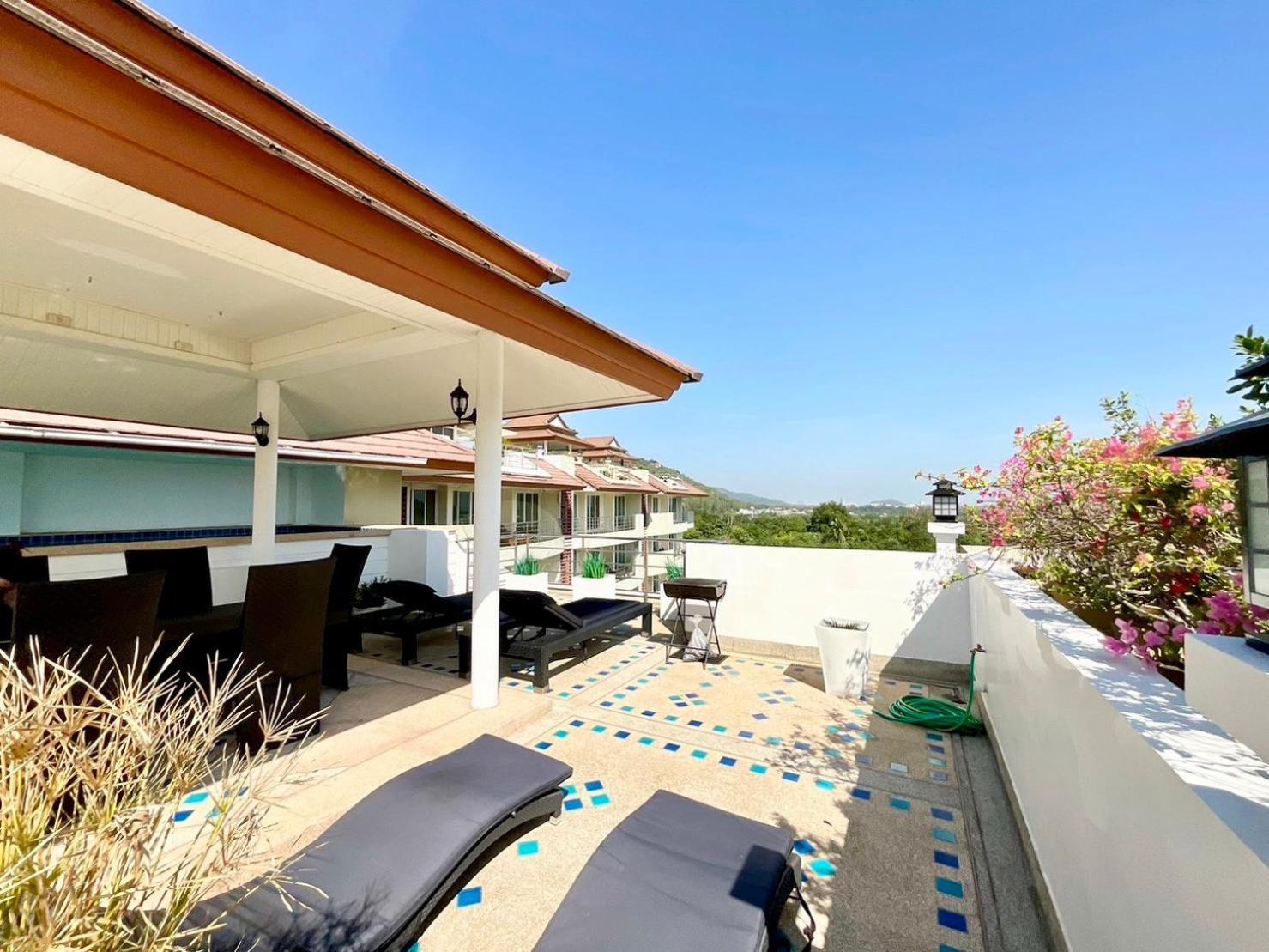 Searidge Hua Hin & Poolvilla Aparthotel