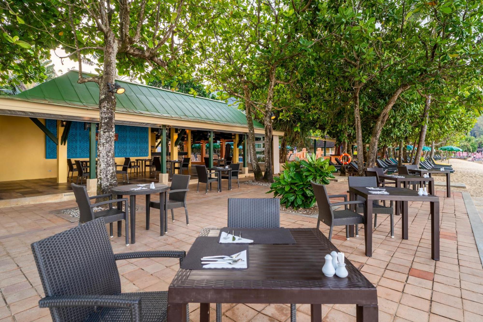 Baan Khaolak
