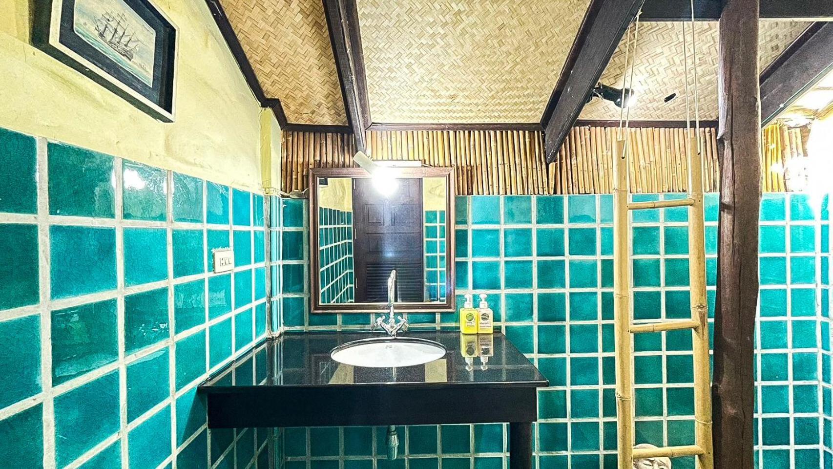 Resort Bali Eco Resort, Rayong Mae Phim