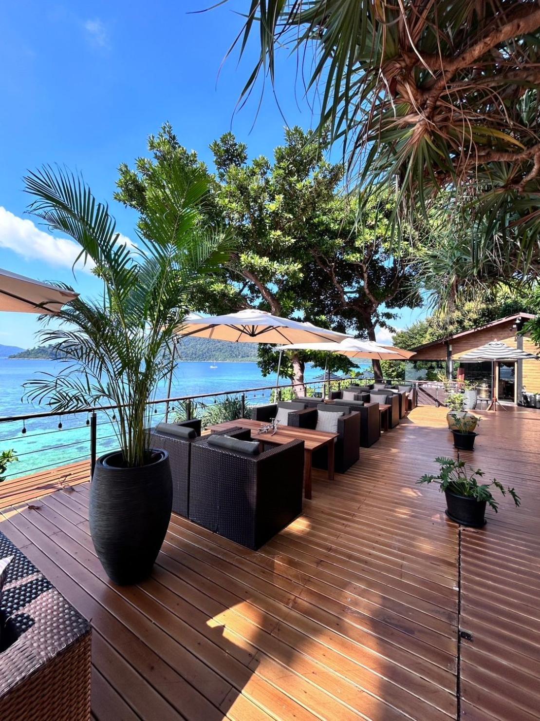 Resort The Cliff