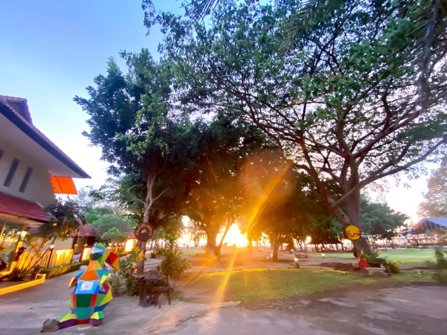 Resort Chanchaolao Chao Lao Beach