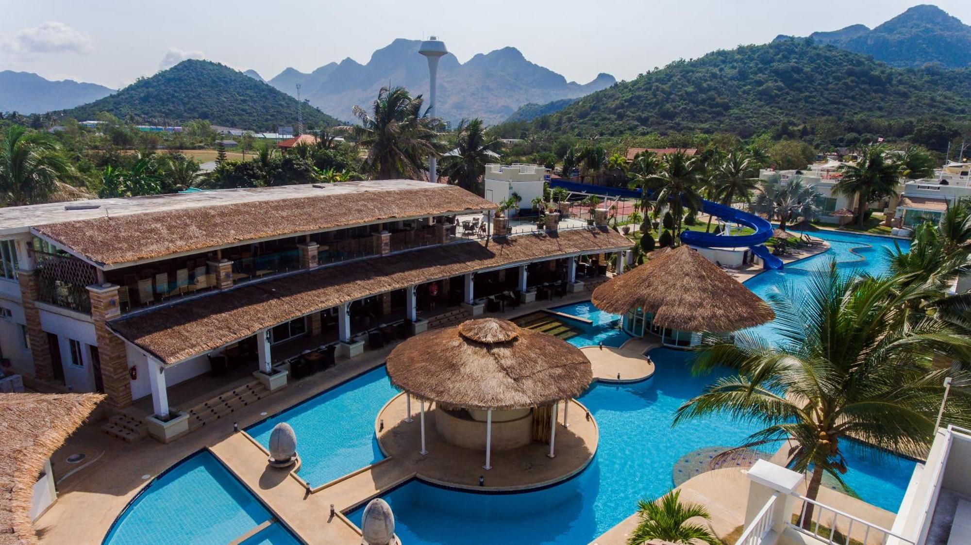Oriental Pearl Resort