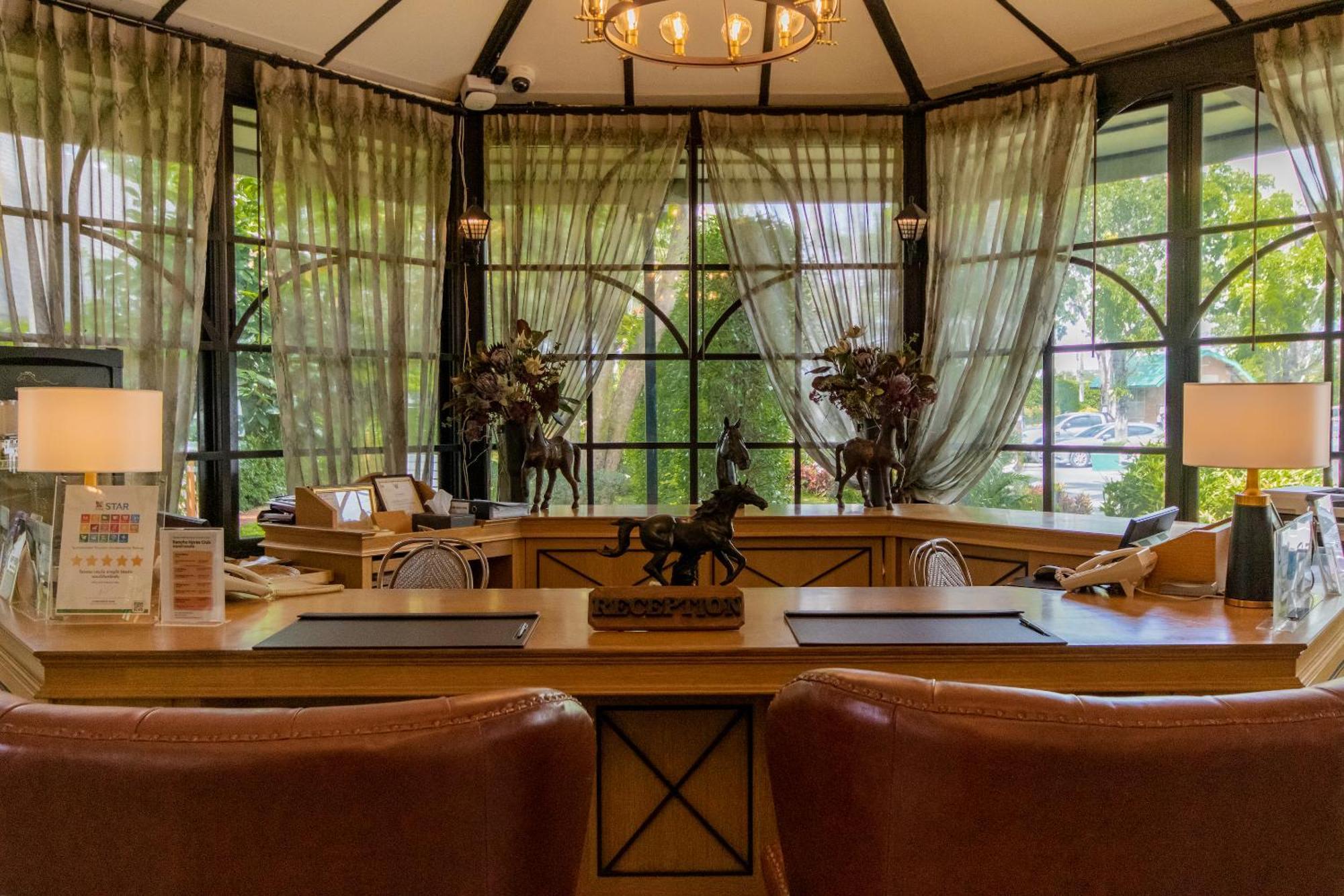 Resort Rancho Charnvee & Country Club Khaoyai 5*