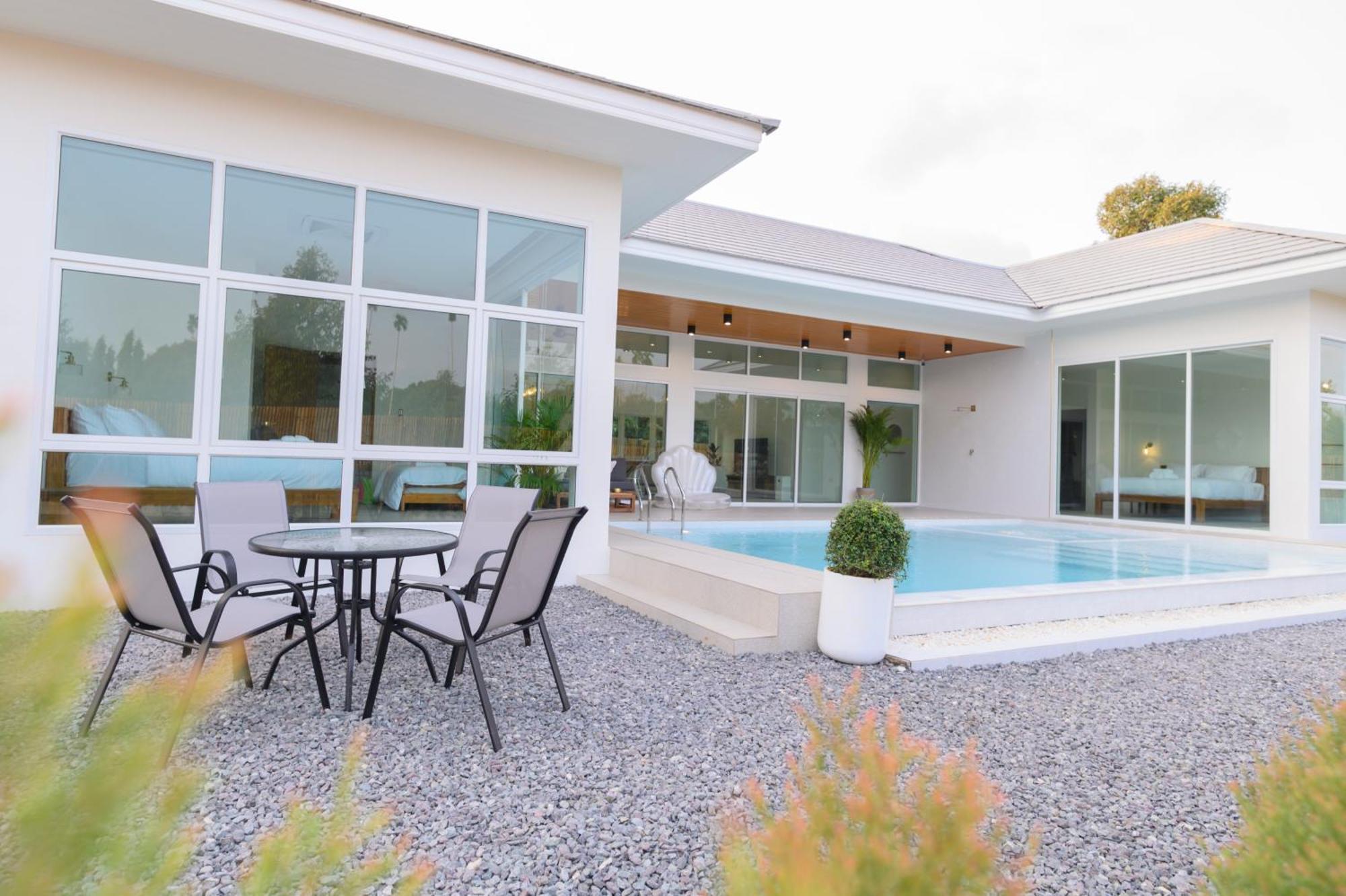 Villa Gems Pool *