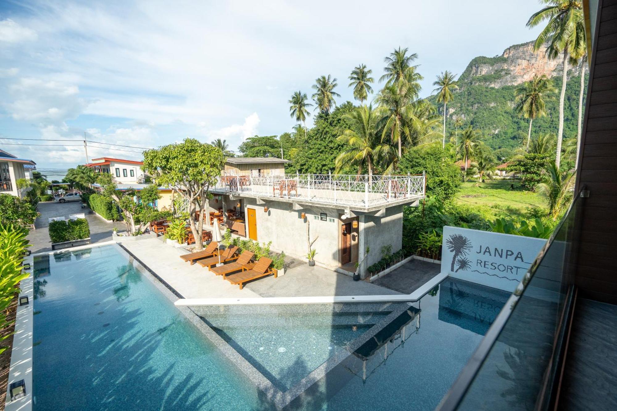 Resort Janpa 3*