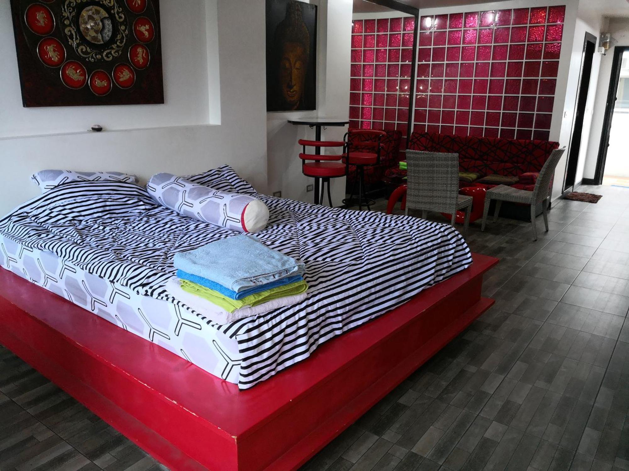 Apartamento Jomtien Hill Pratamnak Pattaya