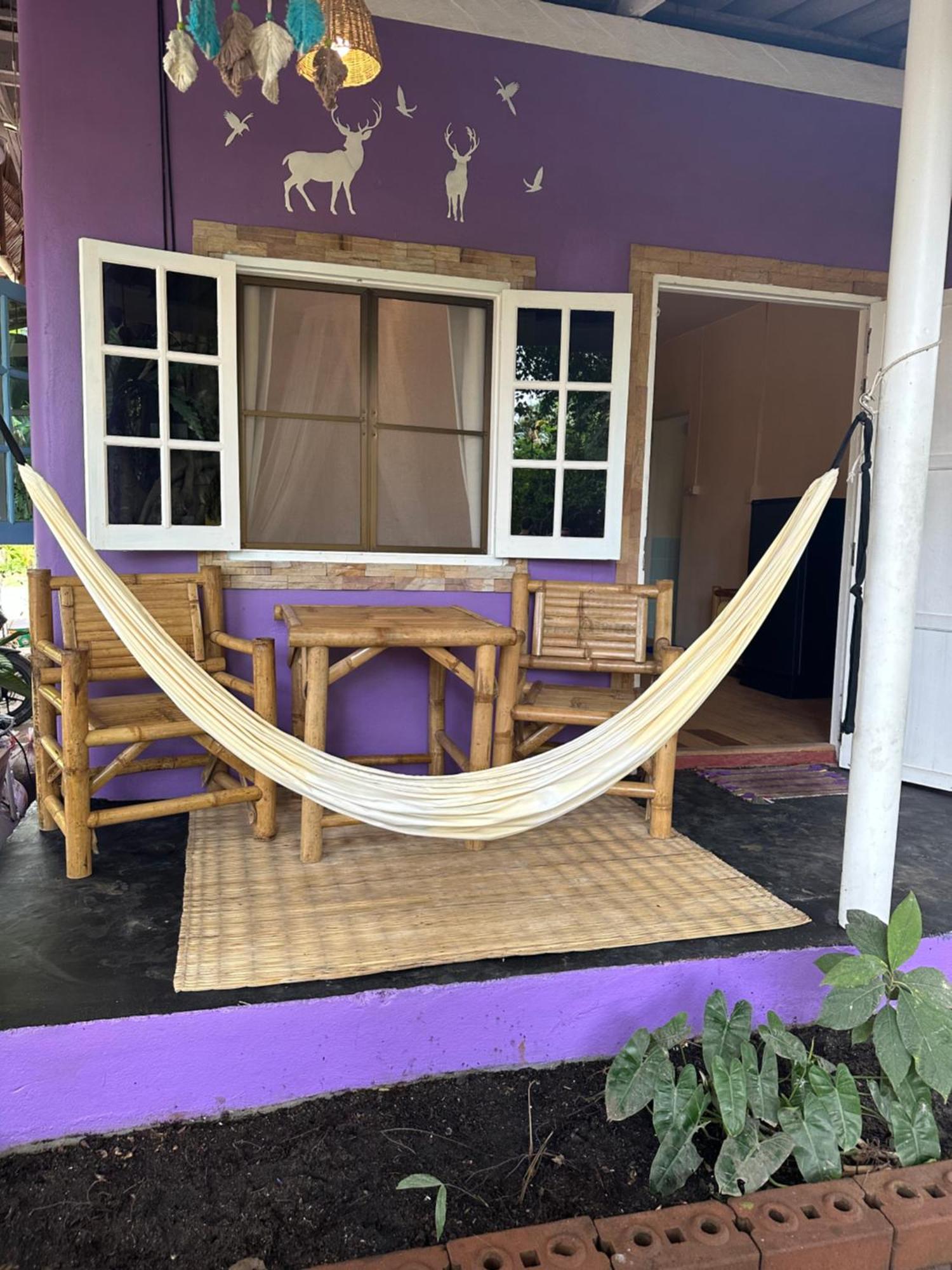 Colorful Hut Ko Pha Ngan