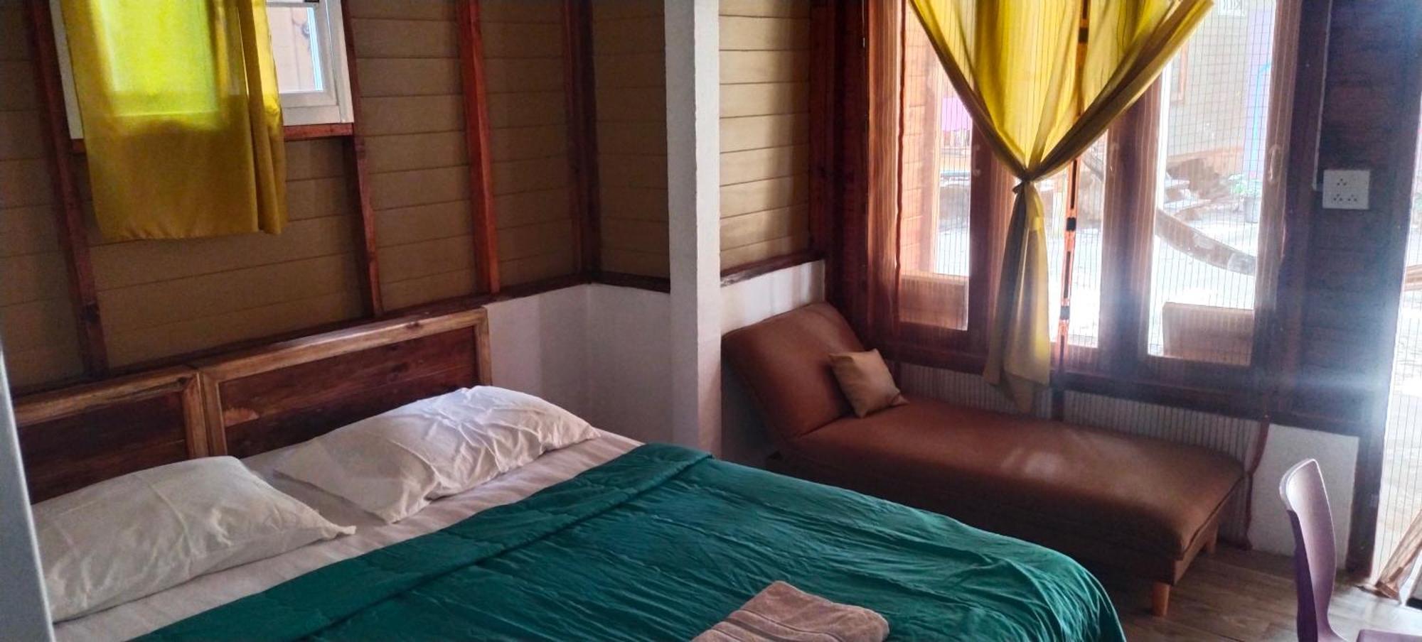 Resort Lazy Hut