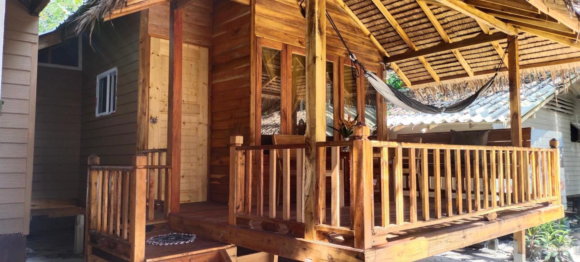 Resort Lazy Hut 2*