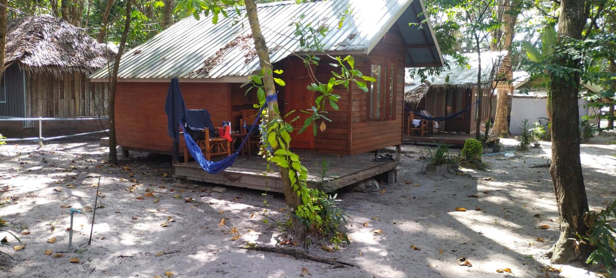 Lazy Hut Resort Koh Phayam