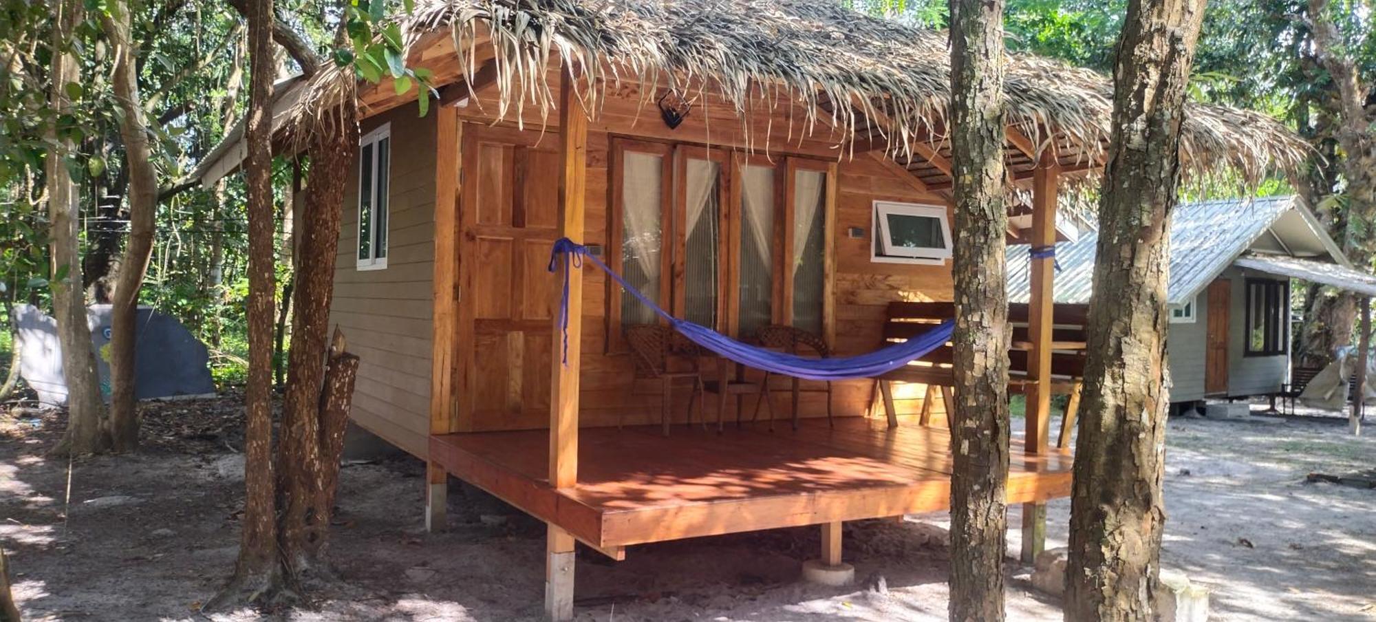 Lazy Hut Resort 2*