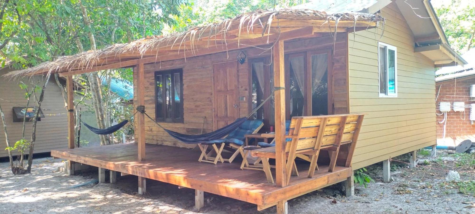 Resort Lazy Hut Koh Phayam