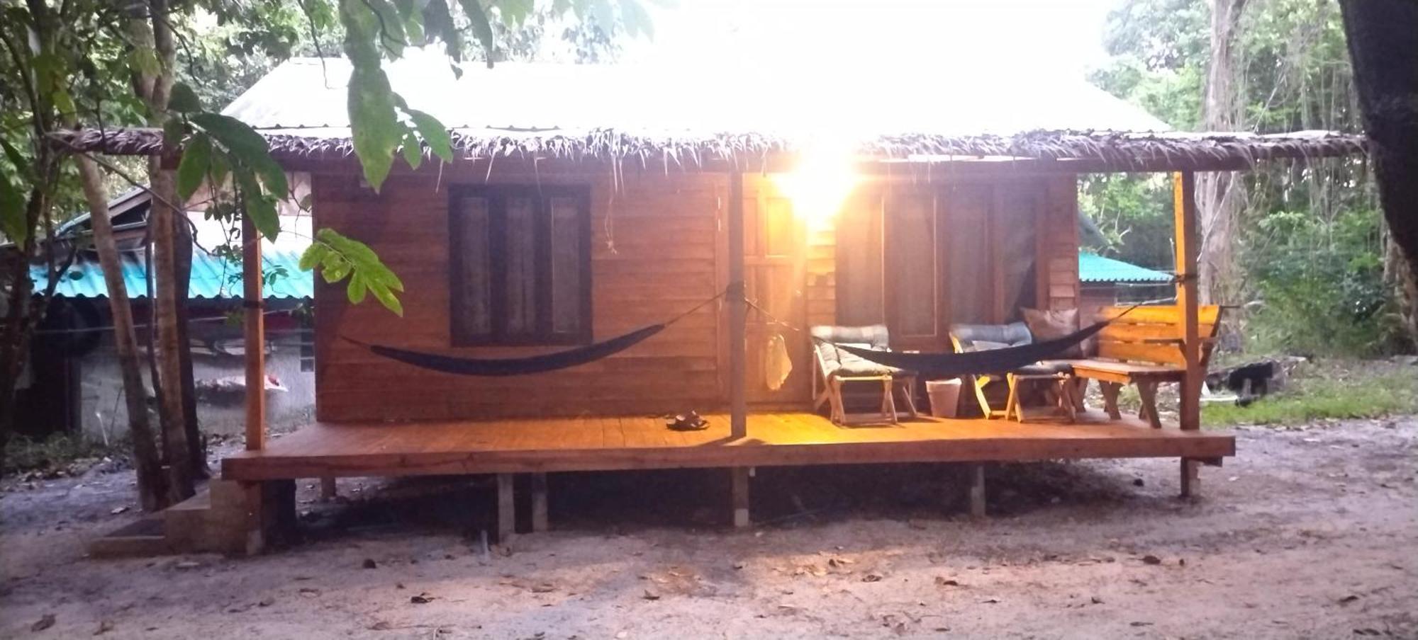Resort Lazy Hut 2*