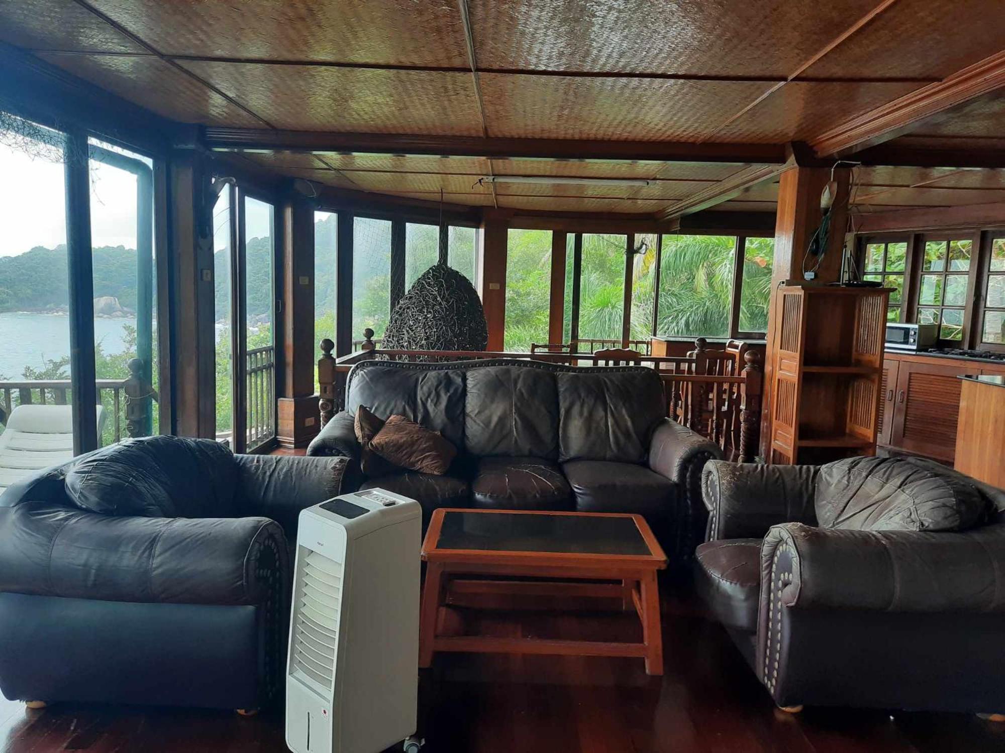 Resort Hin Wong Dive & Snorkel Koh Tao