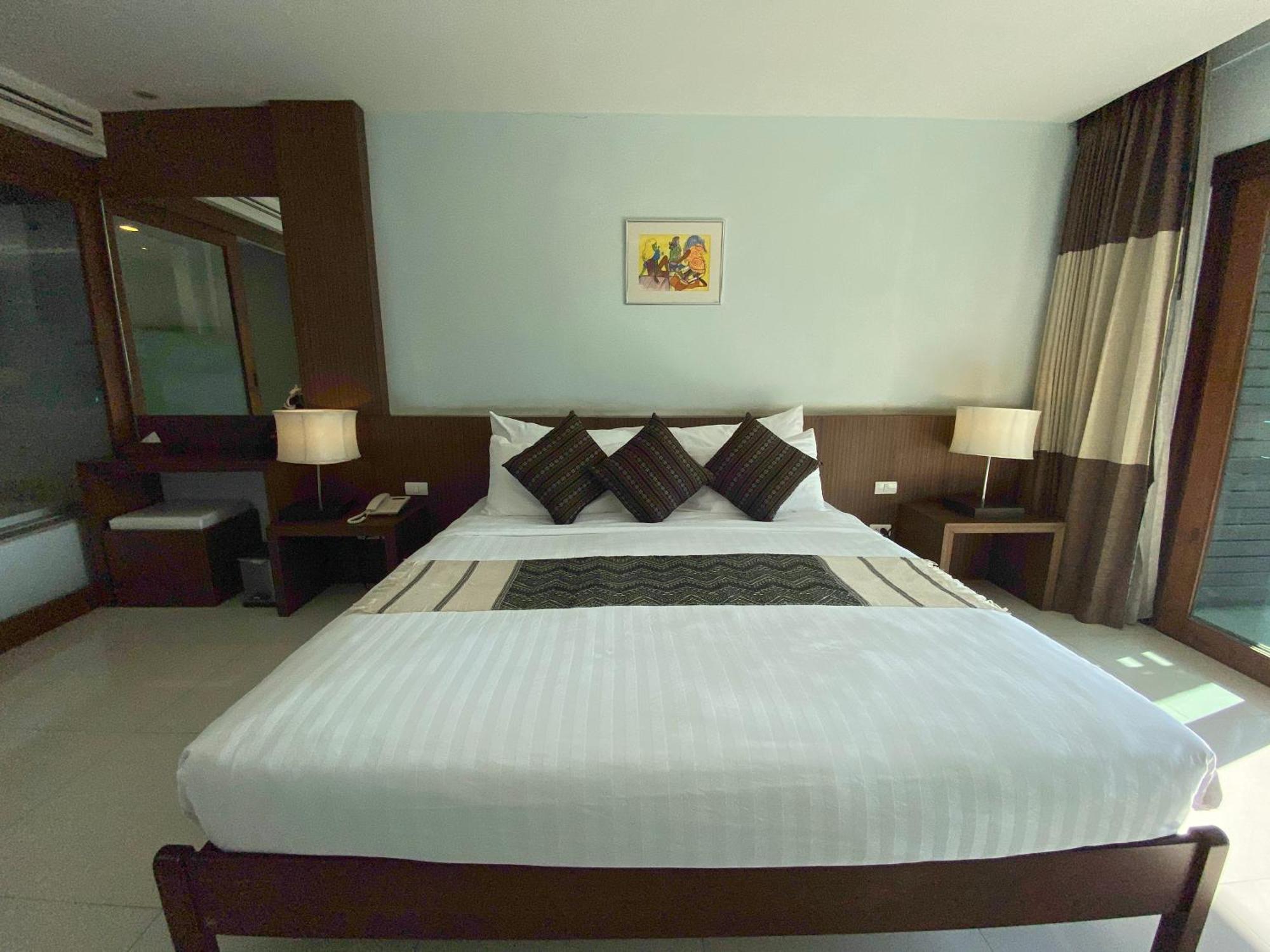 Siam Triangle Chiang Sean Hotel 4*