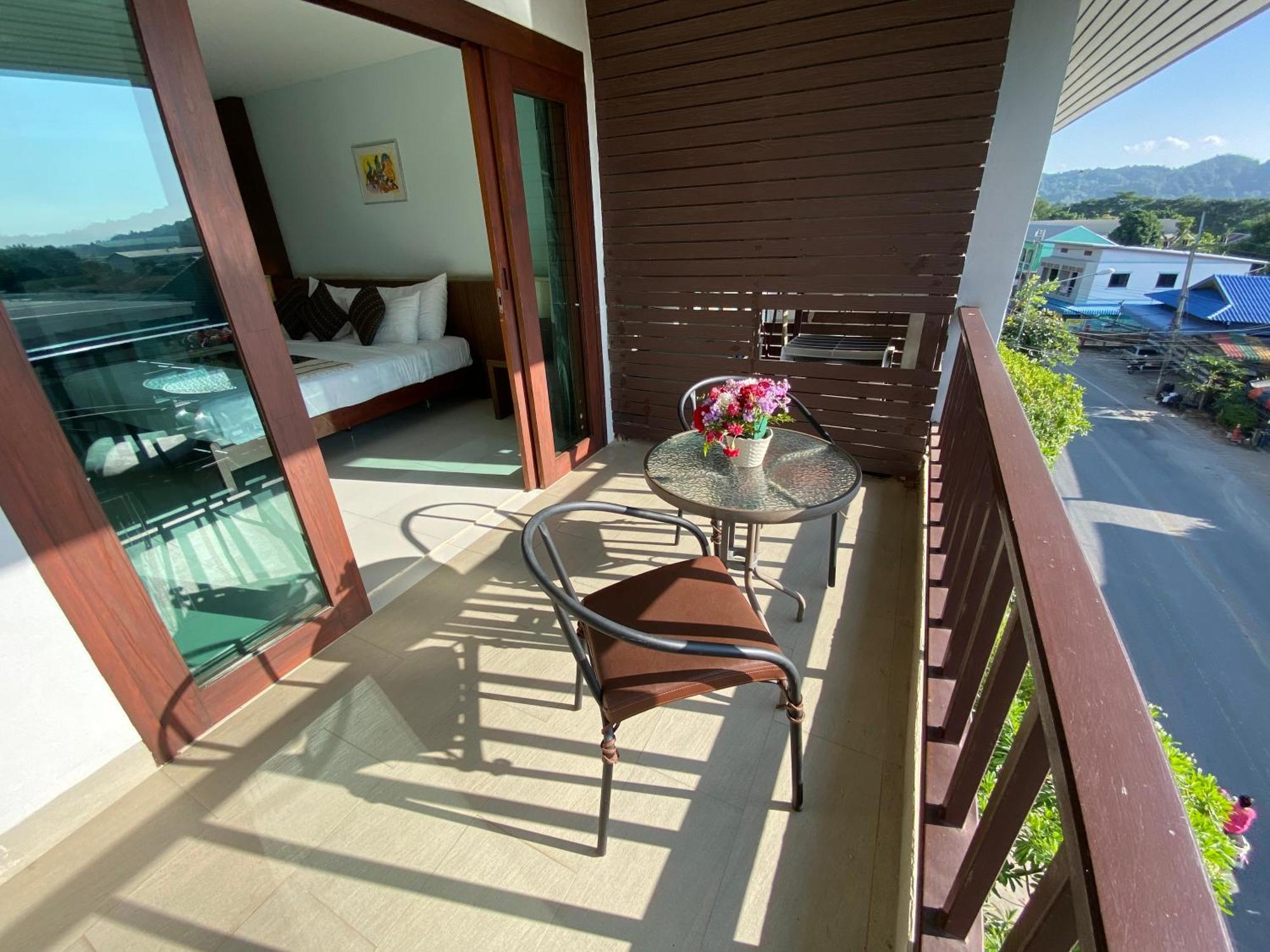 Hotel Siam Triangle Chiang Sean 4*