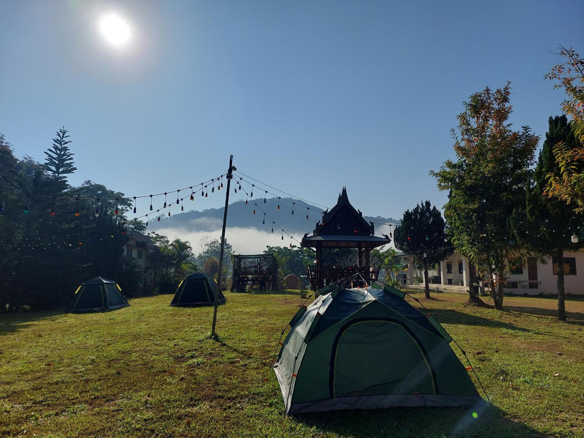 Phulomnum Resort *