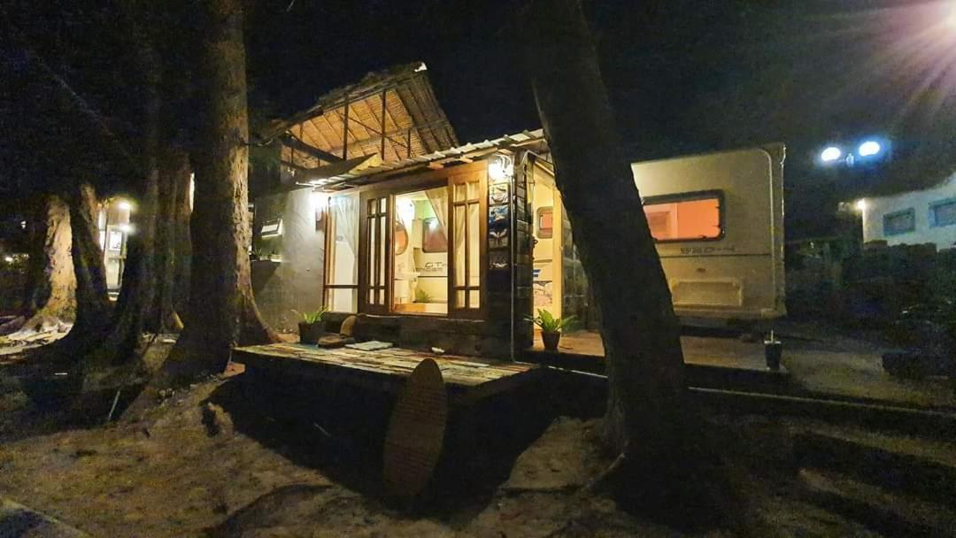 Maliblues Bed & Art Gallery Chumphon