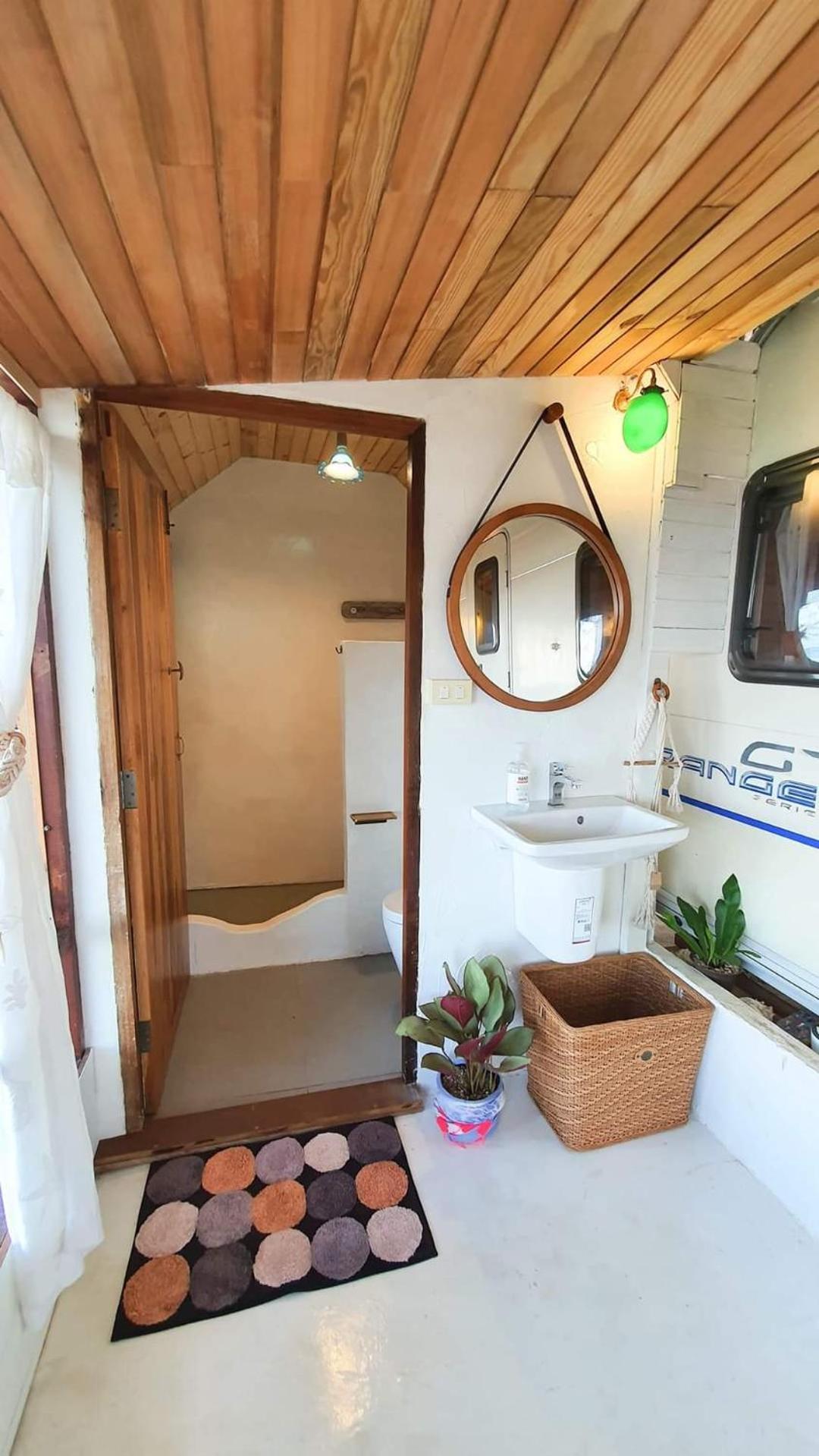 Maliblues Bed & Art Gallery Resort