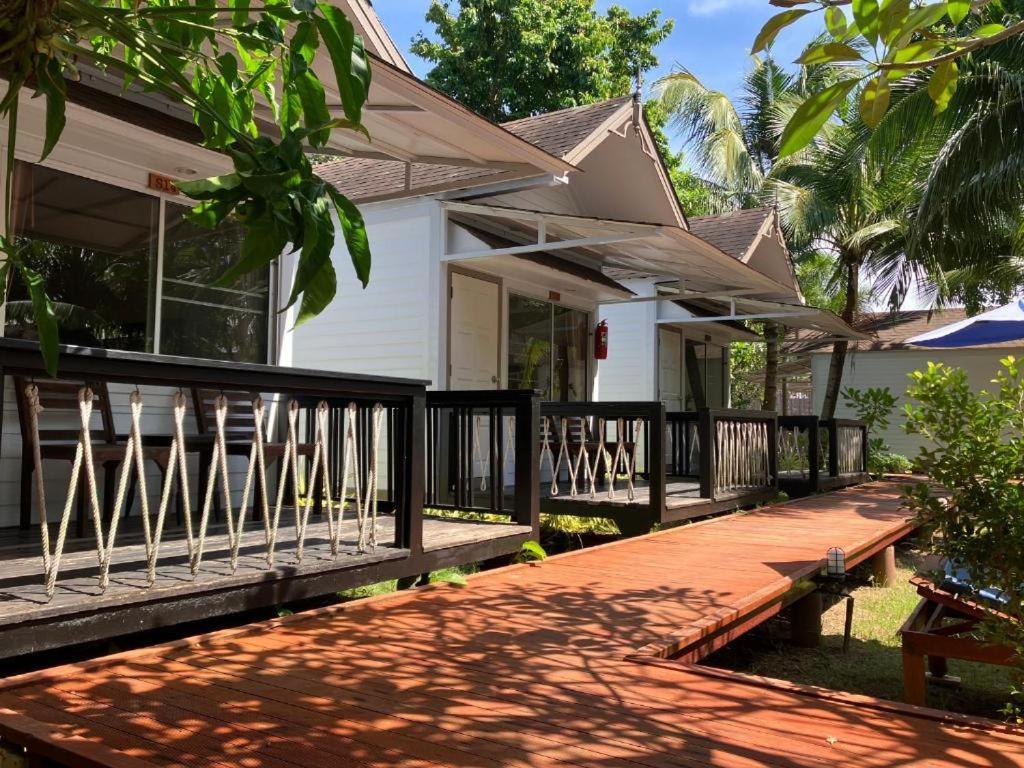 Isle Krabi-sha Resort Klong Muang Beach