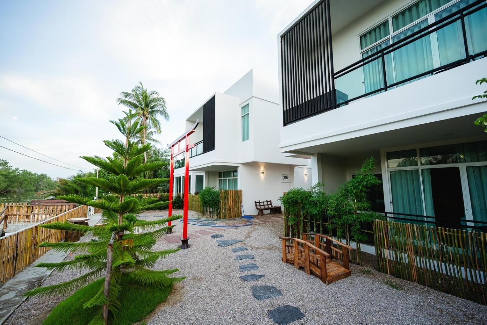 Yunoya Riverside Hotel 5*