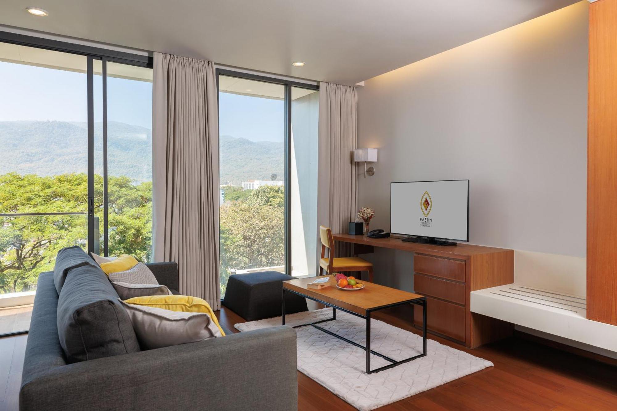 Hotel Eastin Tan 4*