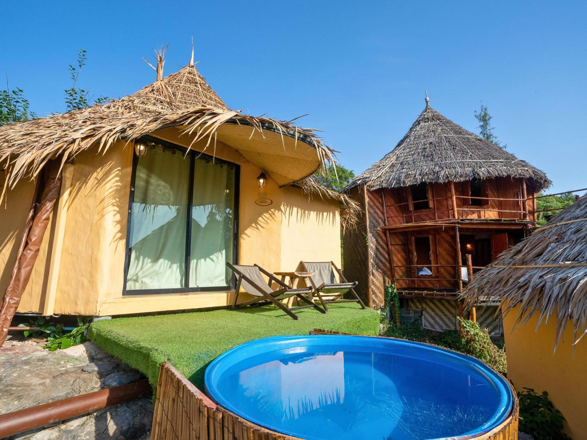 Pareehut Villa Ko Si Chang