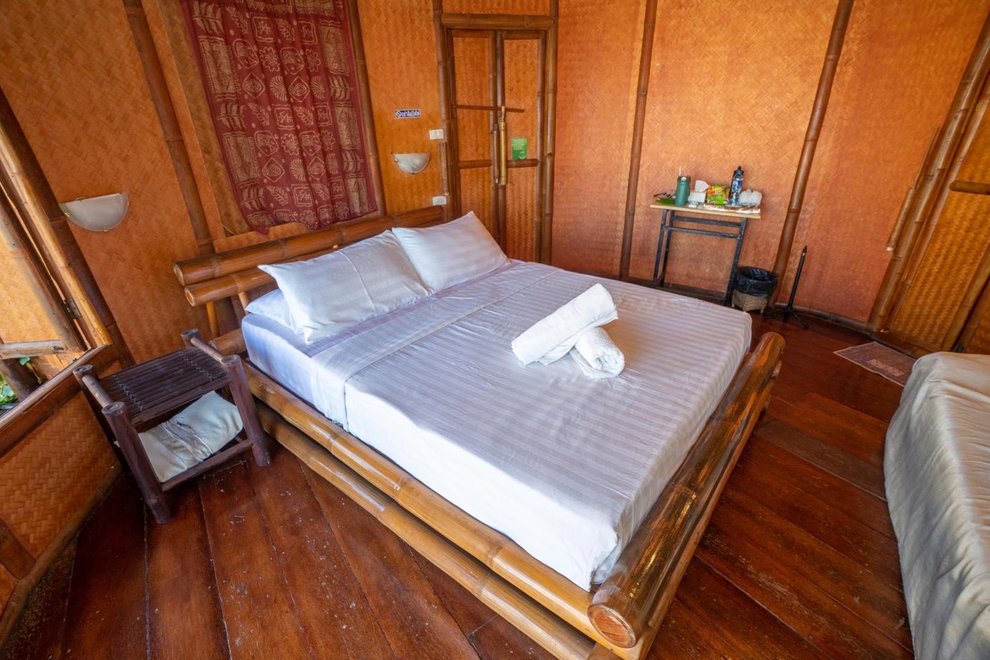 Pareehut Villa
