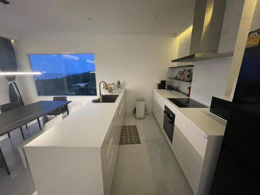 New La Vida 270° Rooftop Seaview