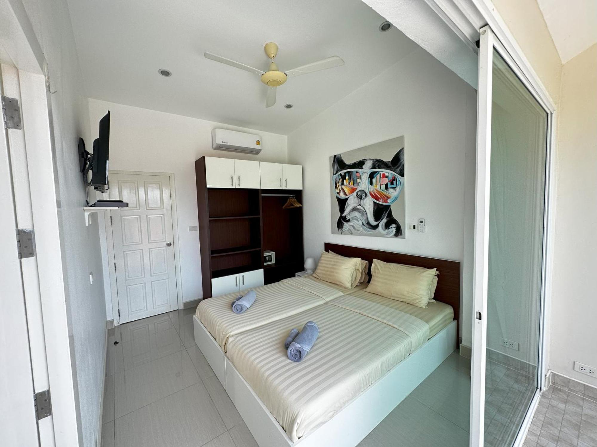 Apartment Beachside 3-bedroom Townhouse W Private Pool At 70 Meters From