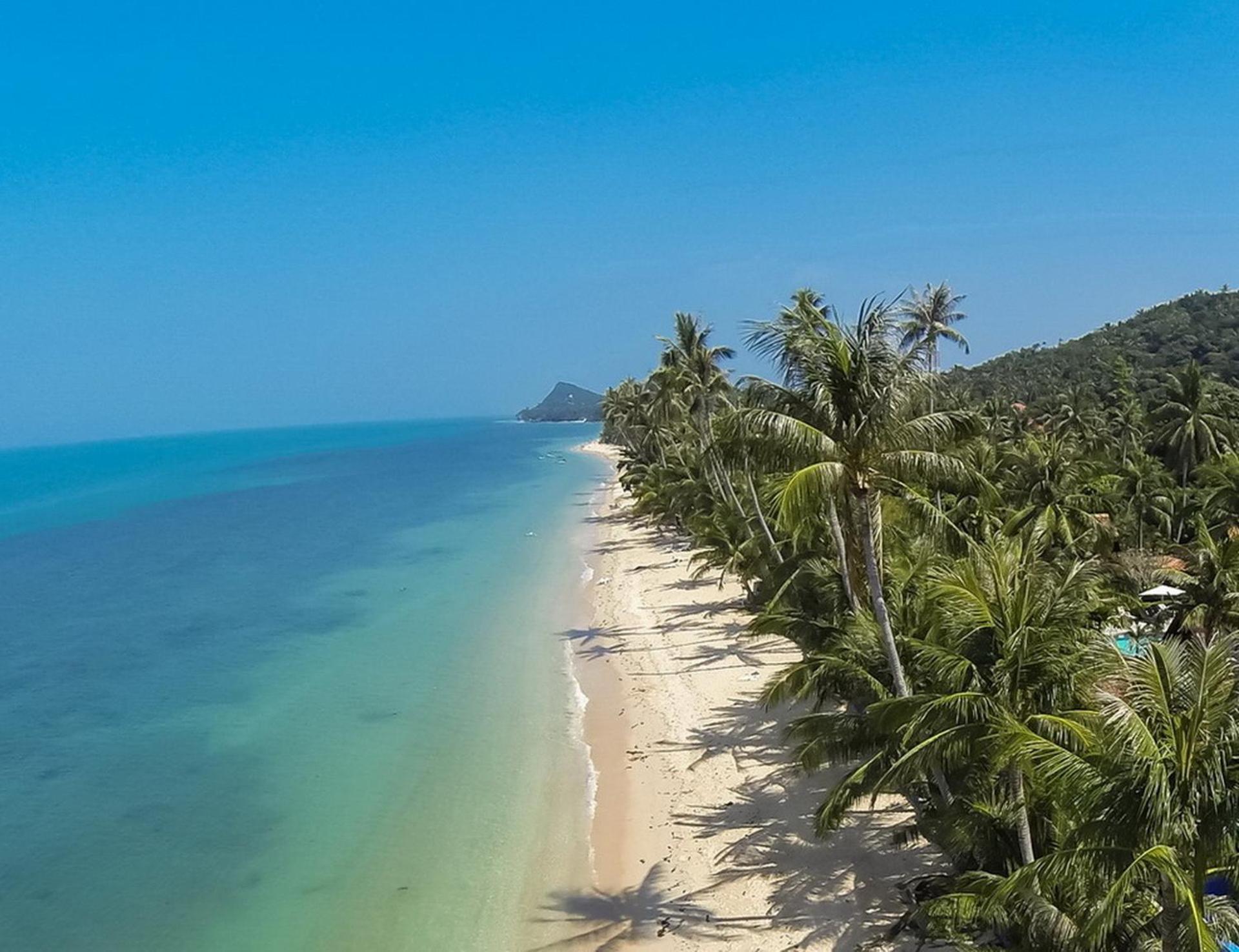Apartment Beachside 3-bedroom Townhouse W Private Pool At 70 Meters From *