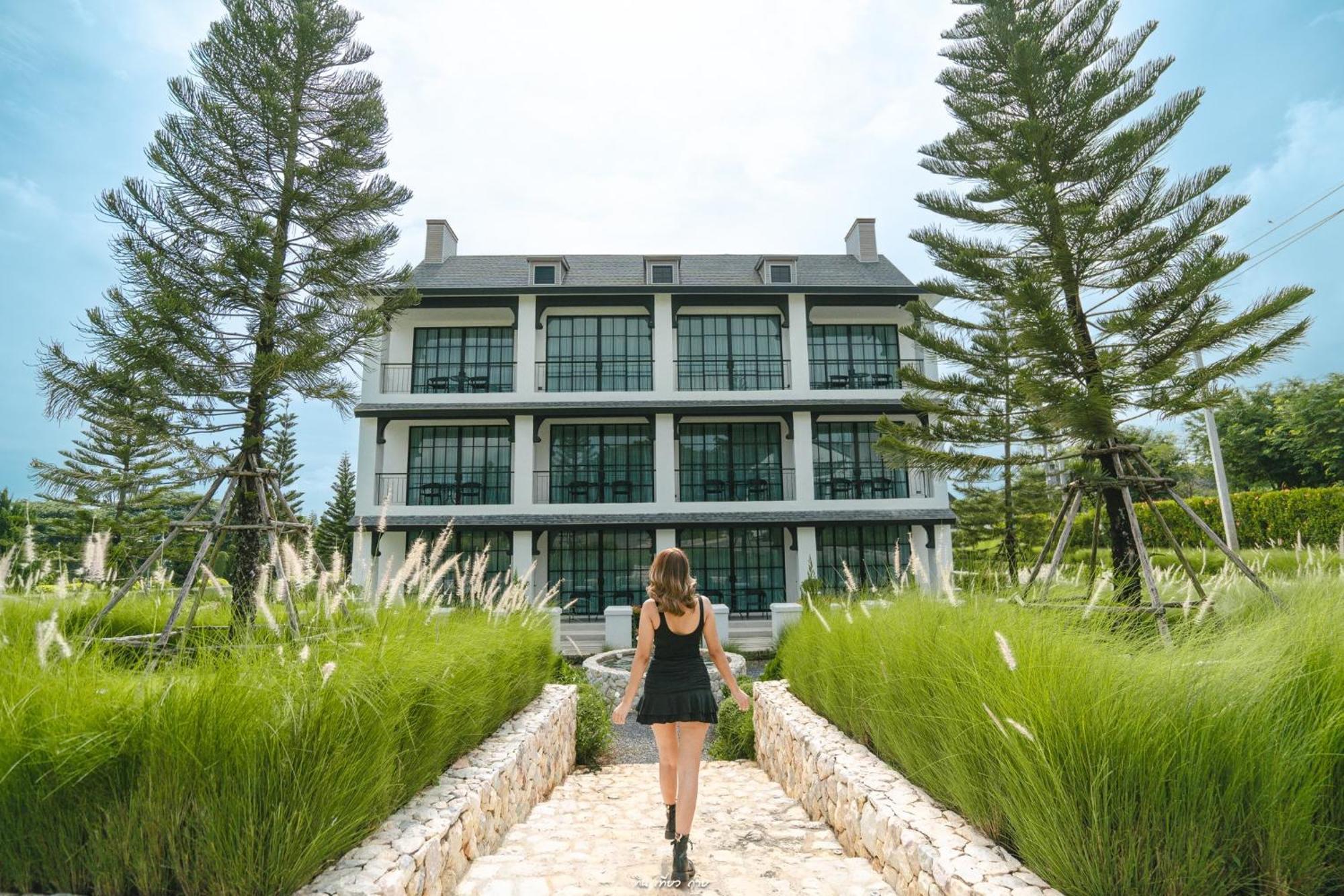Estella Khao Yai Hotel Ban Wang Sai