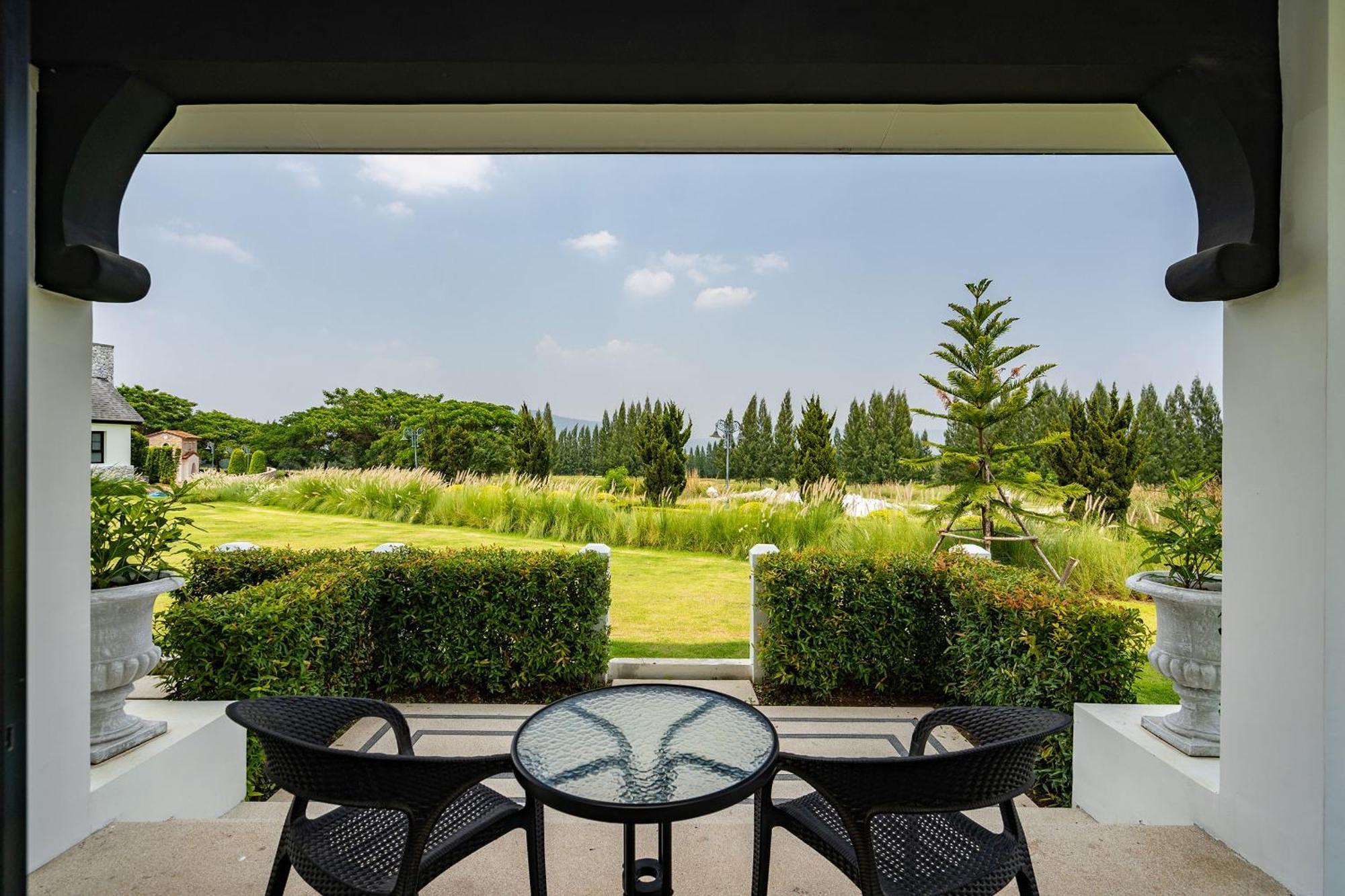 Hotel Estella Khao Yai 4*