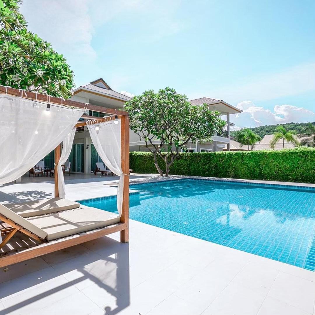 Aparthotel Searidge Hua Hin & Poolvilla Khao Tao