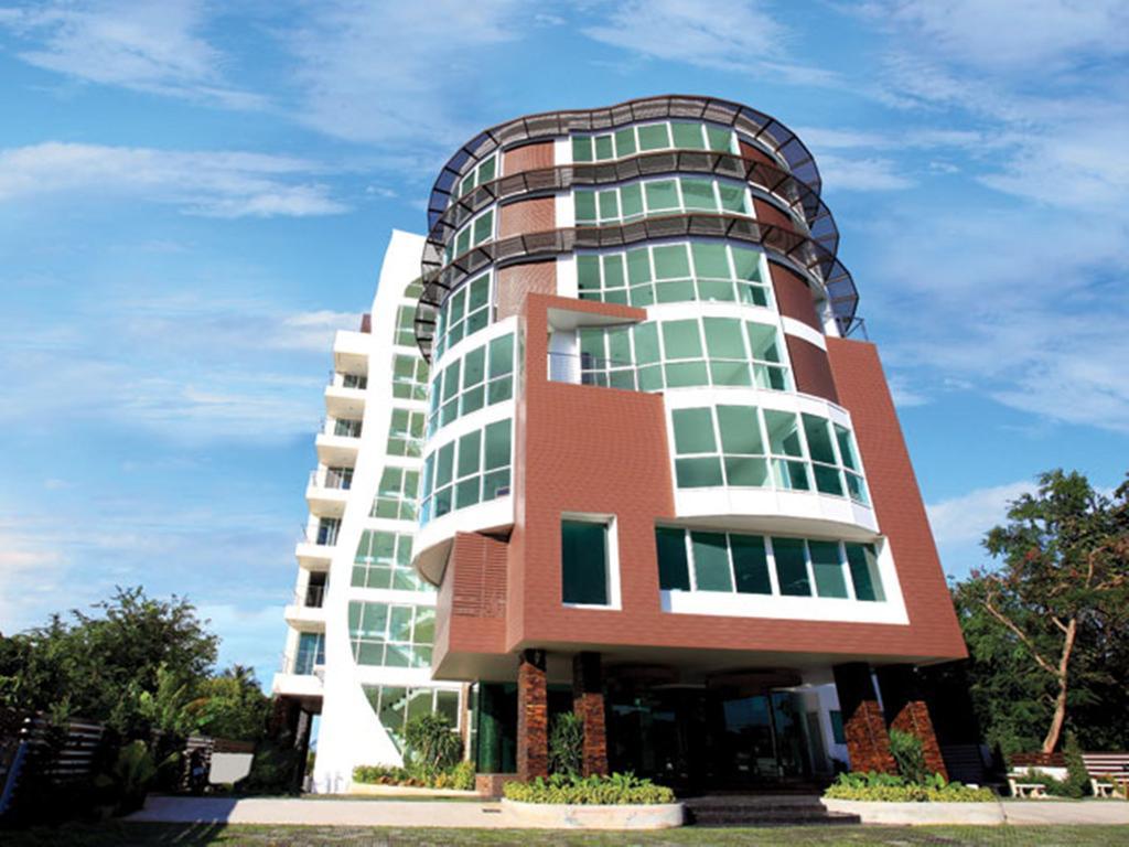 Nara Aparthotel Si Racha