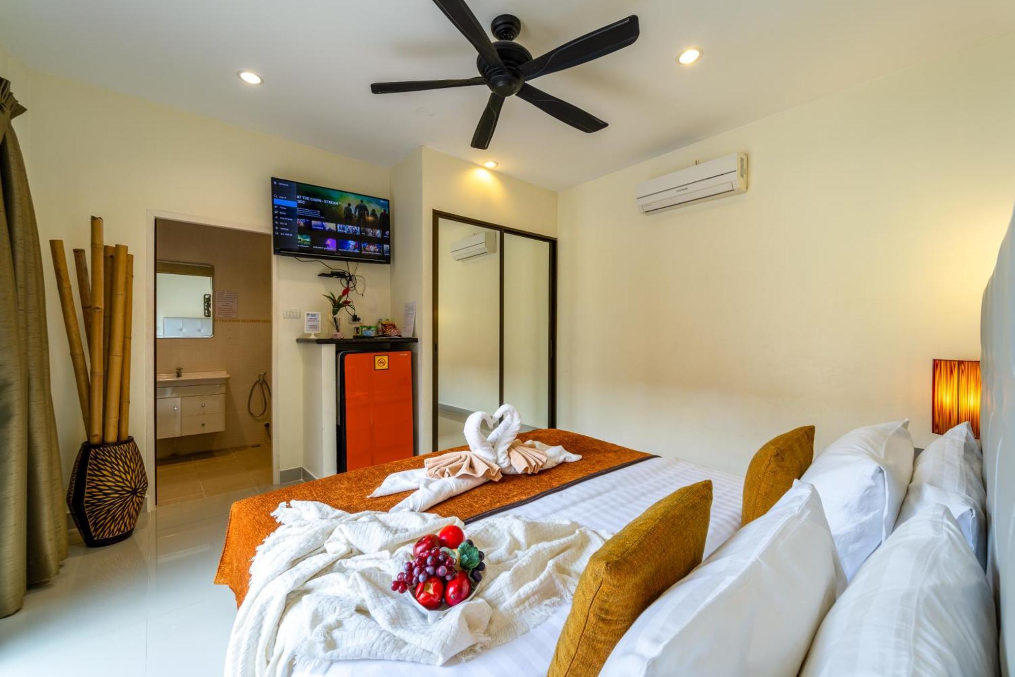 Villa Siam Court And