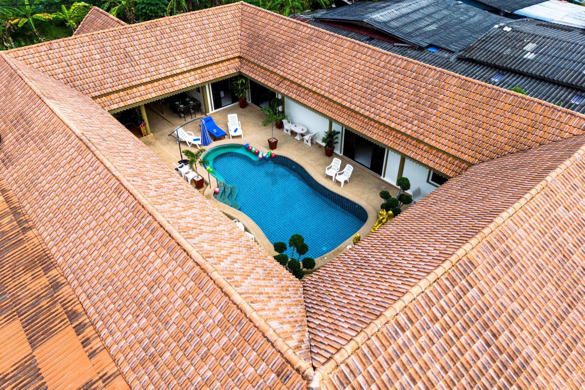 Siam Court And