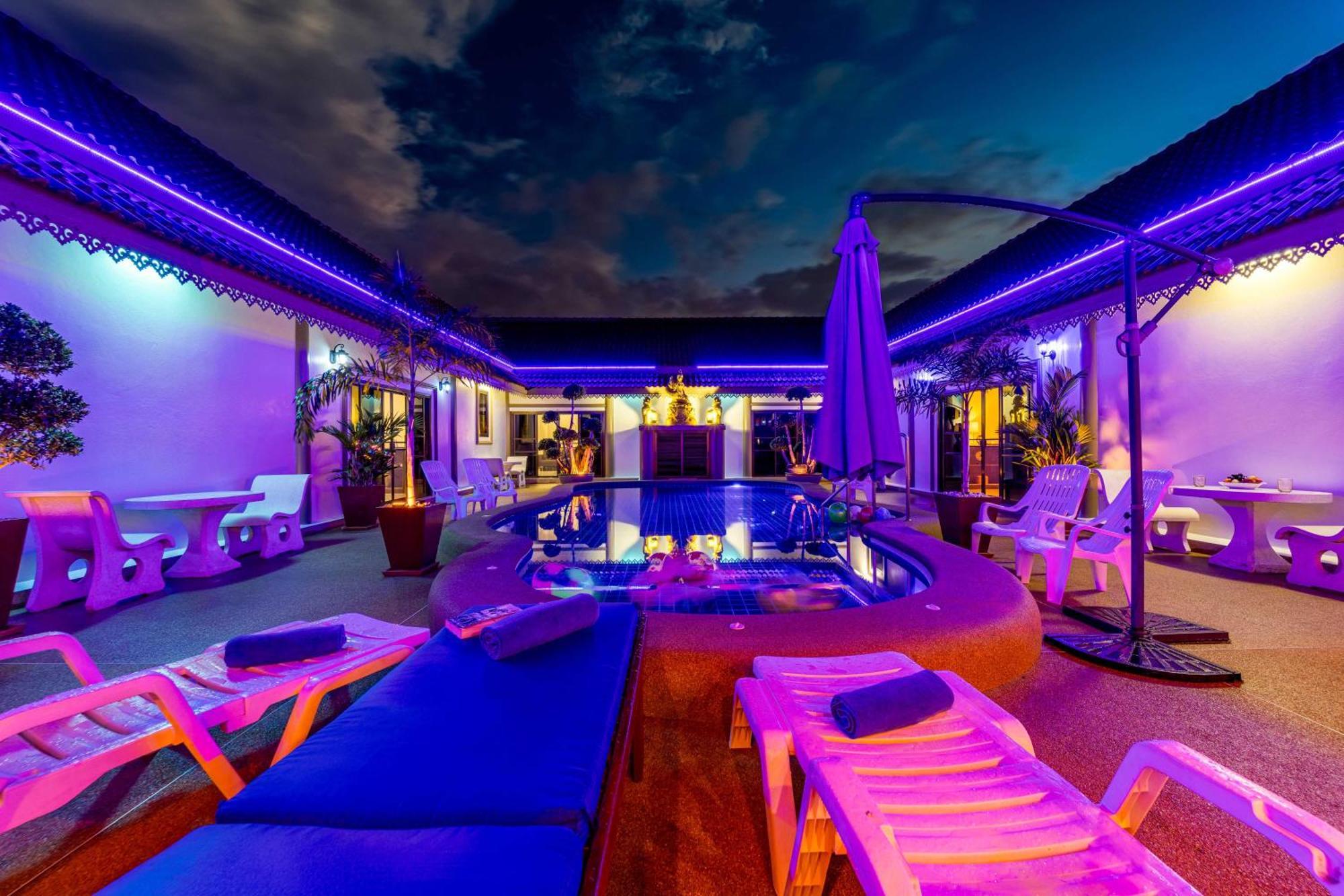 Siam Court And Villa