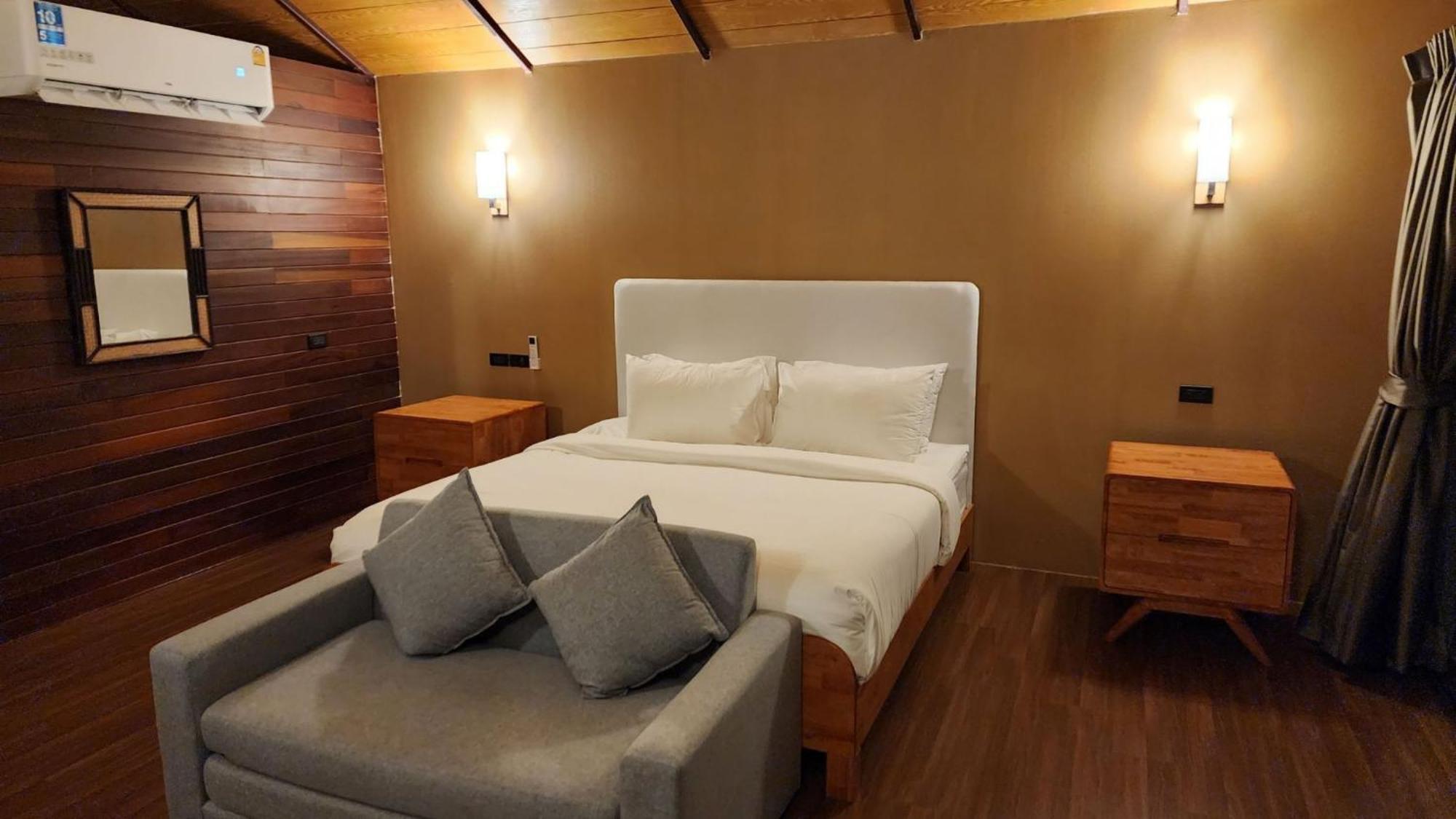 Ruknam Resort Ban Hin Hak