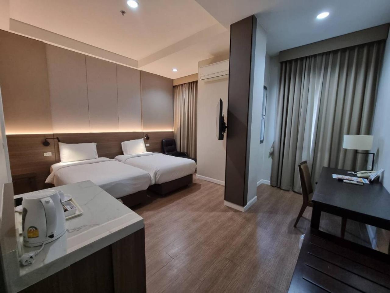Hotel J Park - Sha Extra Chonburi