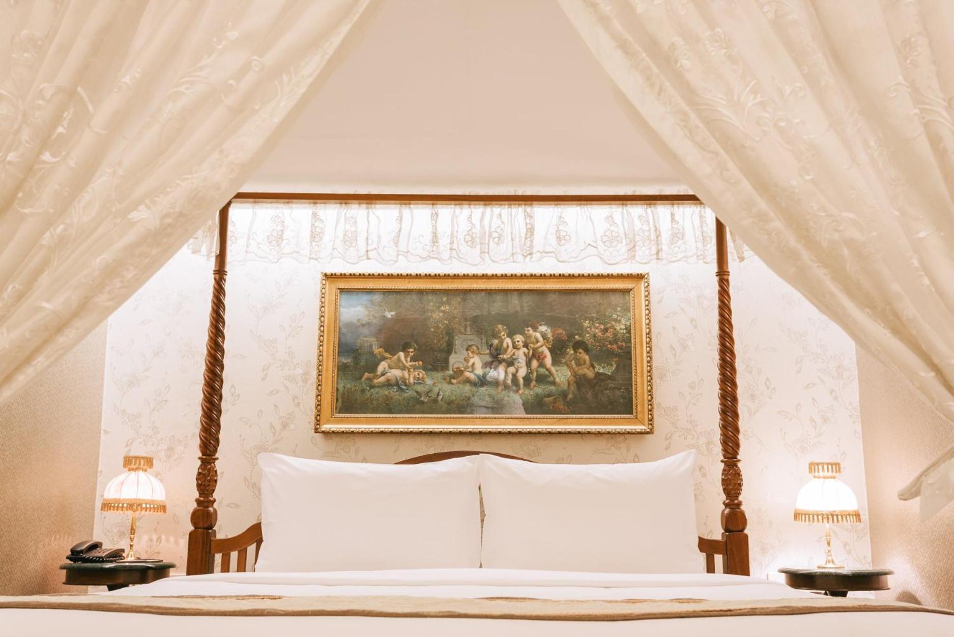 Chuchaiburi Sri Resort 5*