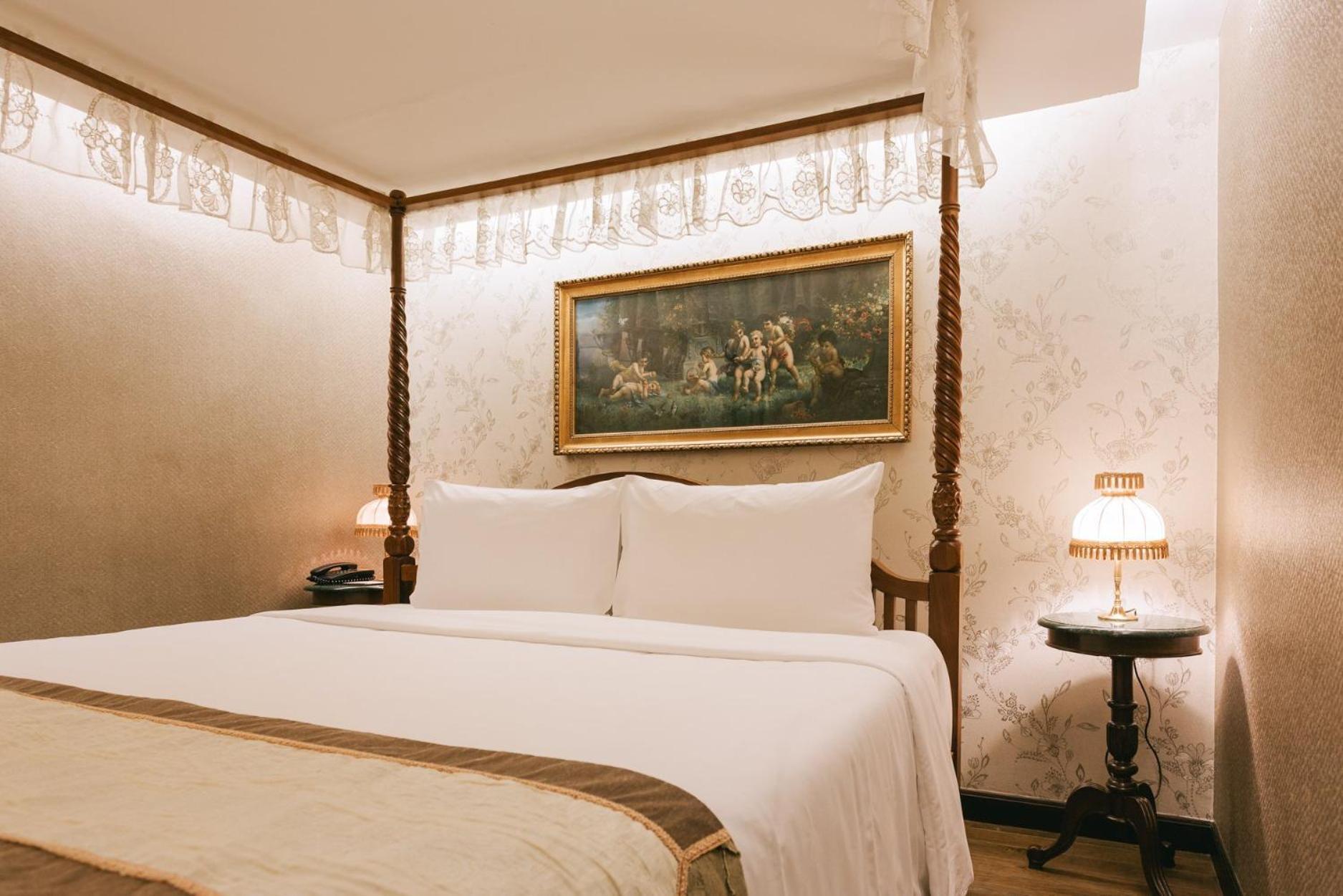 Chuchaiburi Sri Resort