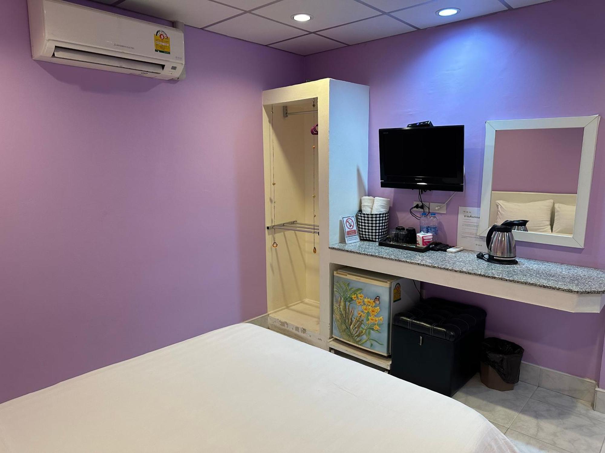 Baan Keang Talay Cha Am Guest house 3*