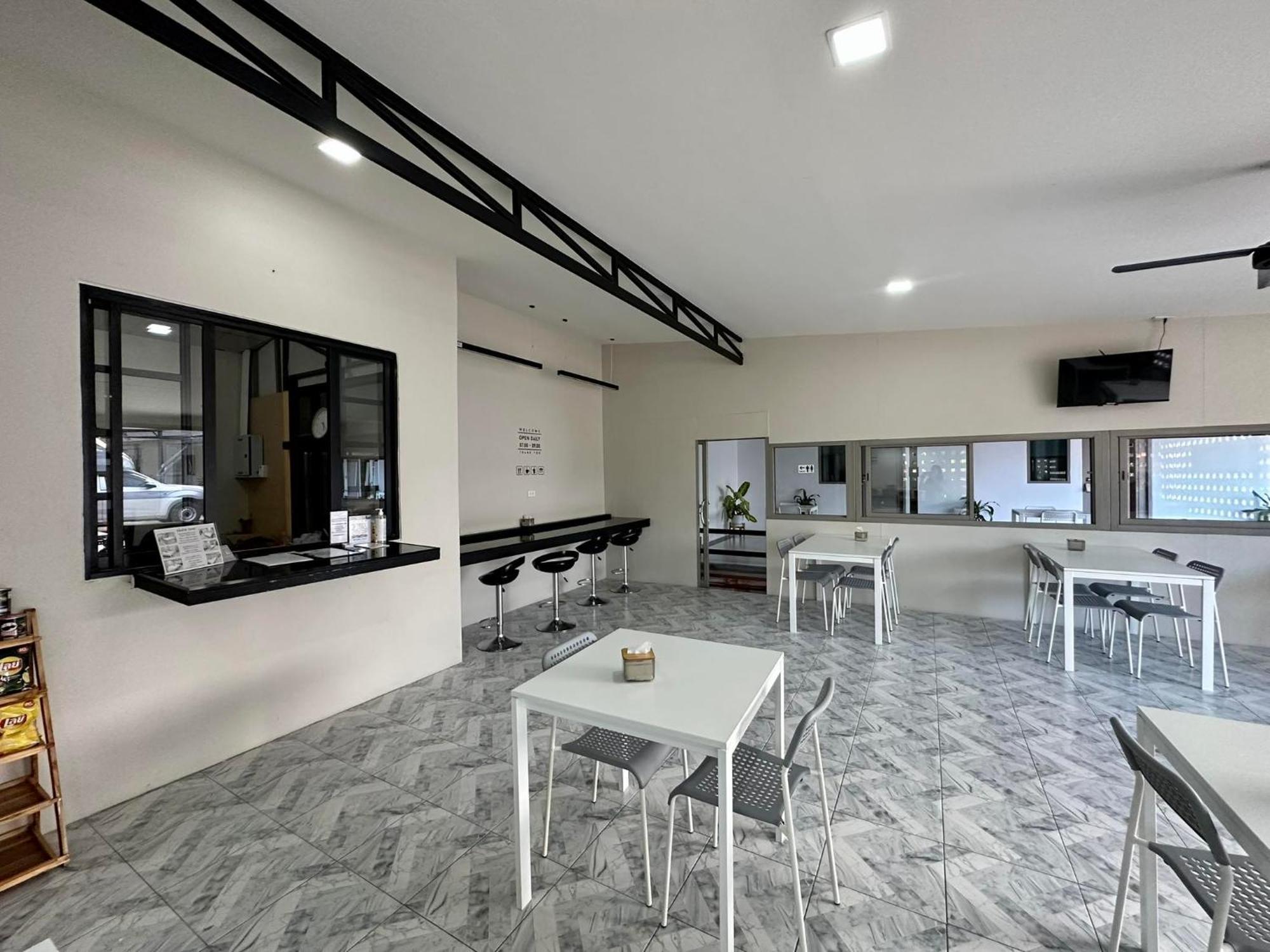 Juni House Chumphon