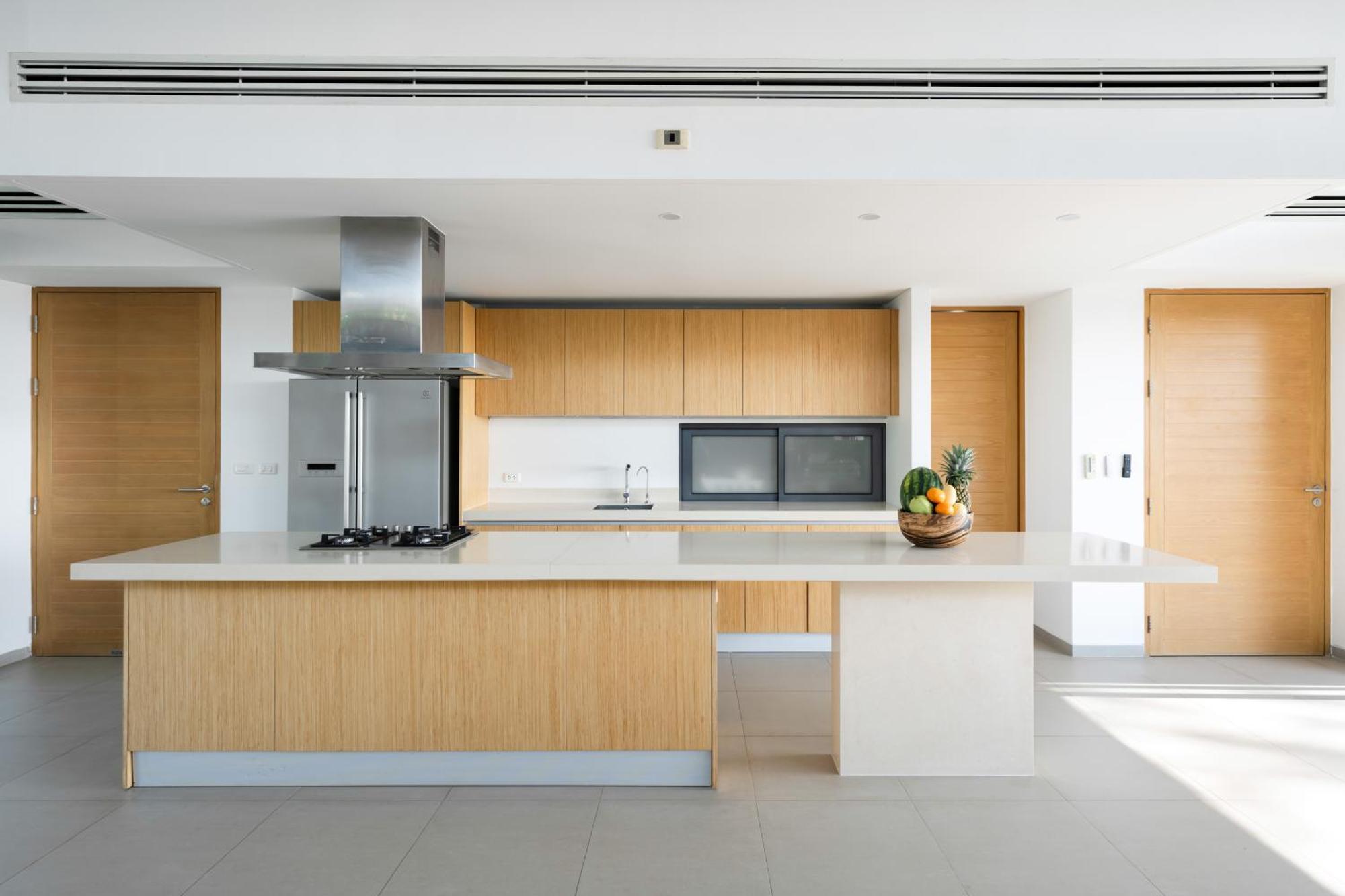 Twin South - 5 Bedroom Luxury Front * Khok Kloi