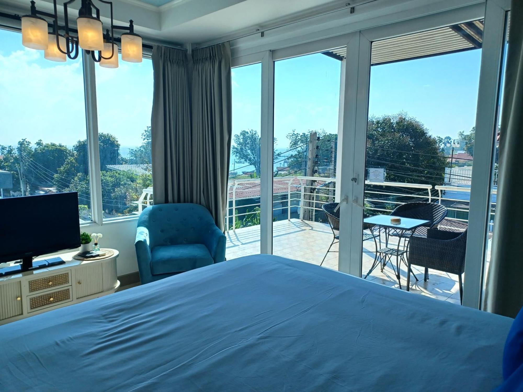 Resort Riviera Ko Lan
