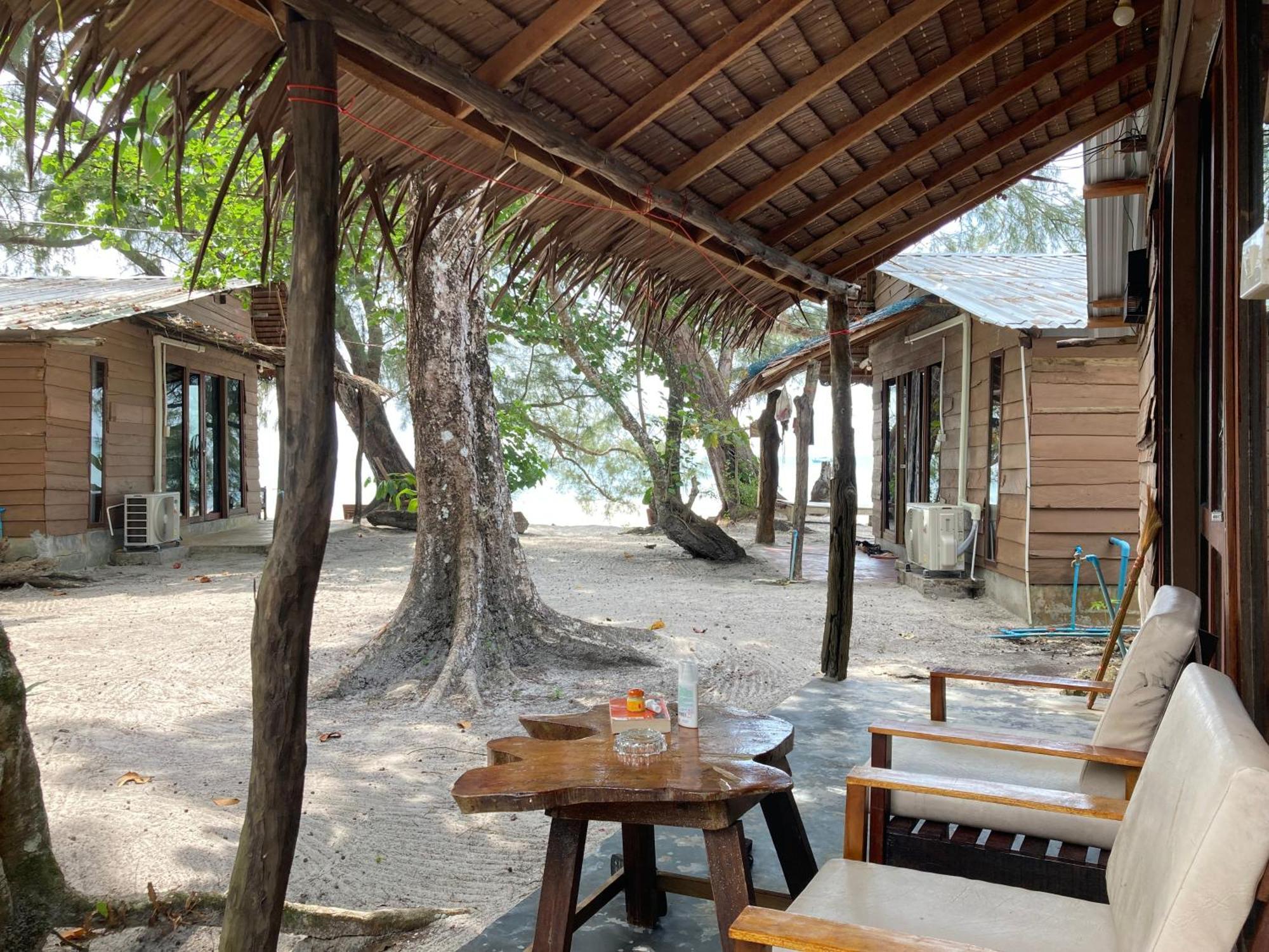 La Ong Lay Resort 2*